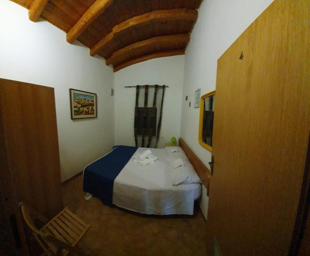 Beb Eclissi Bed and Breakfast Fontane Bianche Exteriör bild